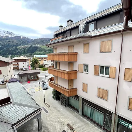 La Casetta Vintage - With Garage Apartman
